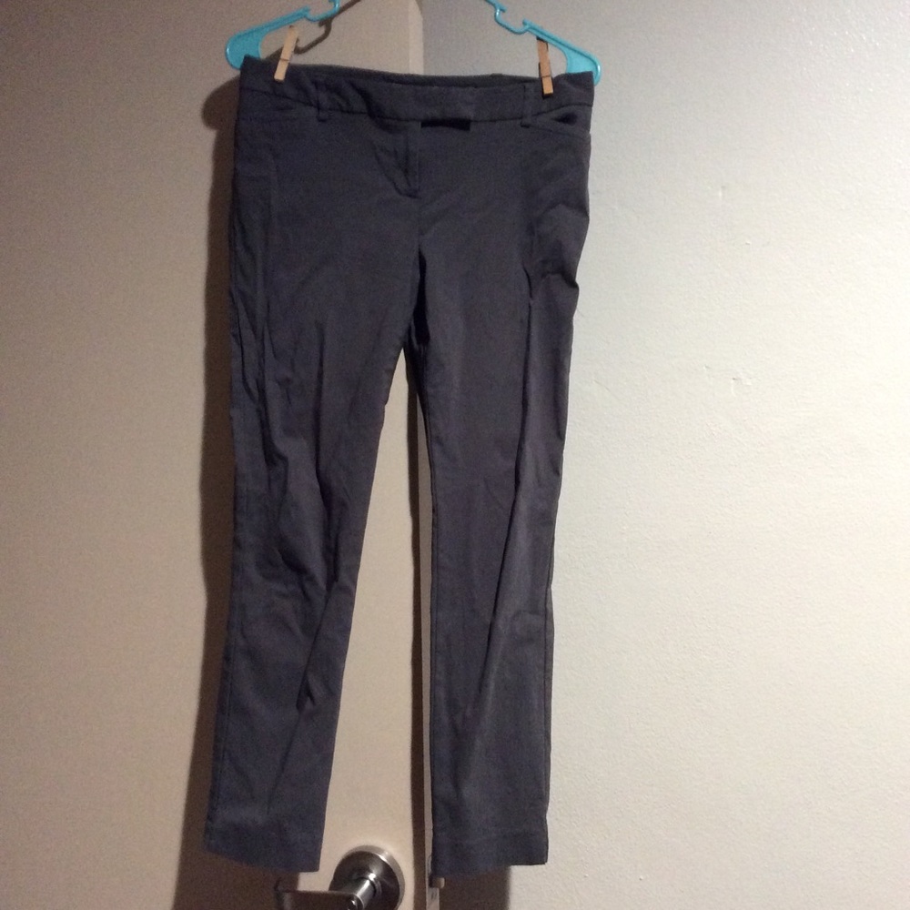 Van Heusen stretch ankle skinny dress pants size 4